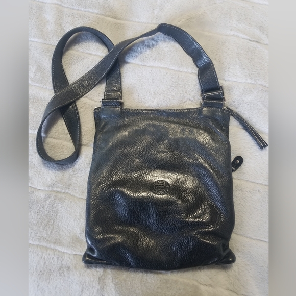ROOTS Black Leather Messenger/Crossbody Bag - Picture 2 of 12
